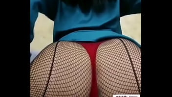 You have to see the most beautiful curly haired brunette in action