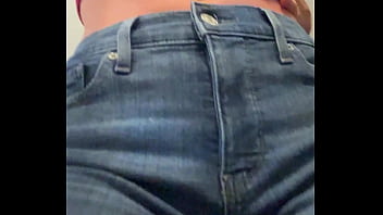 Imagining myself as a waitress in a small town american you come by for breakfast