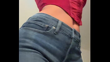 Imagining myself as a waitress in a small town american you come by for breakfast