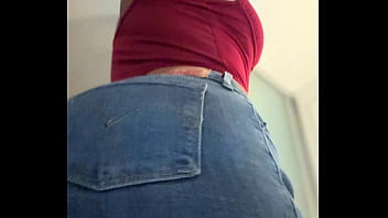 Imagining myself as a waitress in a small town american you come by for breakfast