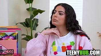 War of the stepsisters War of the stepsisters