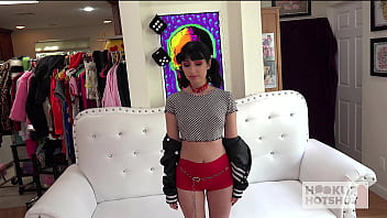 Tiny slut daphne dare can’t wants more sloppy sex from bryan gozzling