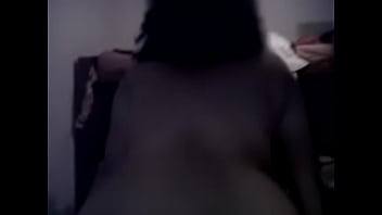 Novia dando saltones en mi verga