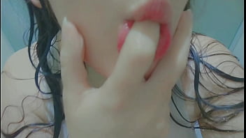 Girl wearing a white tshirt and masturbation at shower