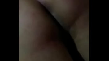 Se moja y me llena de crema la mano