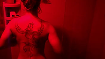 Squirt gabi silva uma loira gostosa cheia de tesão e gozando bem gostoso