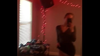 I really ike sucking on a white dick watch til the end