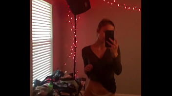 I really ike sucking on a white dick watch til the end