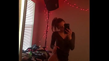 I really ike sucking on a white dick watch til the end