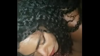 Cafuçu Botou Travesti Pra Mamar thumbnail