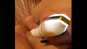 Bbw loves to masterbate