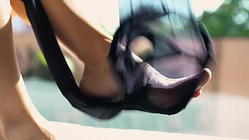 I never knew foot and leg massages could be so alluring