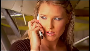 An anal hardcore scene with simonne and sonia on the beach