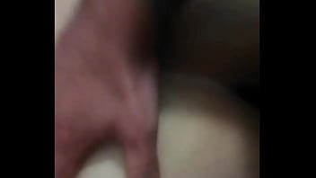 Follando a esta perra