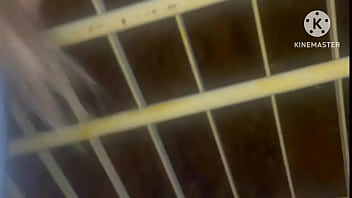 Casada dando pra dois em cima da passarela na dutra