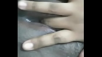 Se masturba para mí