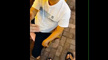 Massive hand vs tiny hands