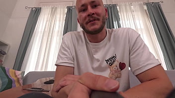 I forgot milk for her coffee again so i gave her a double creampie