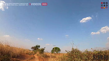 Ela fez eu parar no meio da estrada para eu gozar na boquinha dela dread hot fazendo sexo em público