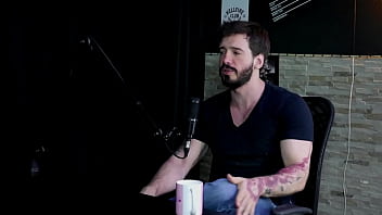 Começou cedo no swing trocou de trabalho na pandemia e depois que a família descobriu entrou pro pornô de vez arthur aily sheer red