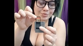 I just love these little retro cases for my switch games ️