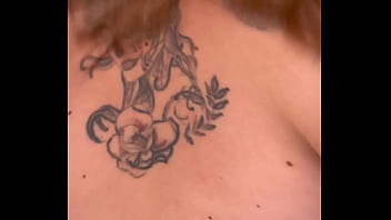 Le hice una rica mamada a mi amigo y terminamos cojiendo