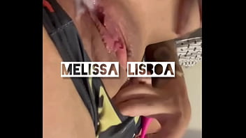Melissa lisboa safada se exibindo e levando leite parte 3