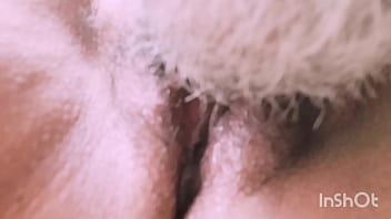 Probando miel caliente delicioso