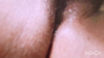 Probando miel caliente delicioso