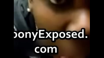 Amateur ebony girlfriend gives