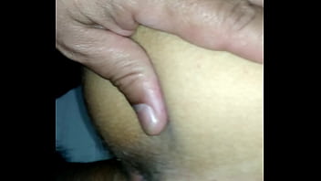 Só tocando no cuzinho