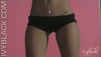 Juicy ass girl ivy black