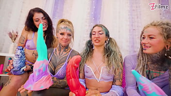 Squirt mayhem 5 girls squirting on each other anal dildos prolapse gapes atm