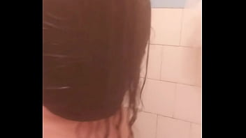 Fetish estranho por braço molhado parte final