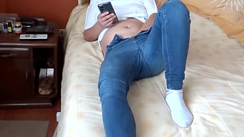 On webcam i masturbate watching live video of them jerking off and cumming