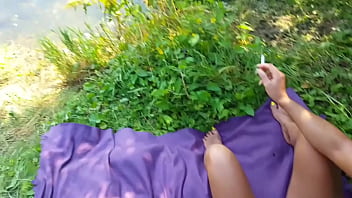 Sexydea’s lake adventure – blowjob and fucked by a lucky guy