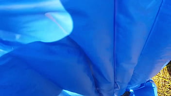 Sexydea’s lake adventure – blowjob and fucked by a lucky guy