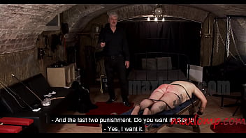 Fat girl in fishnet punished Fat girl in fishnet punished