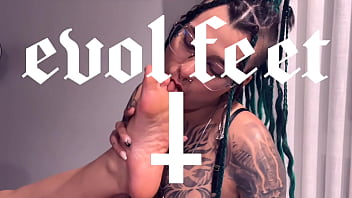 When they craving for toe sucking gets to intense