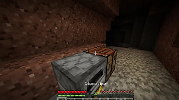 Minecraftero rompe su pico 2 veces en la mina