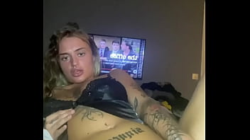 Big titty emo fingers her tight pussy until she orgasms