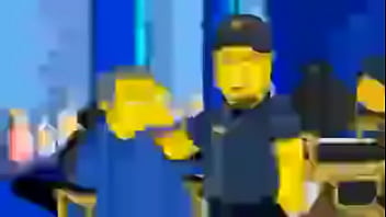 Homer simpson recibe un corte de pelo