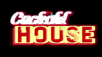 Nonton Ela Cansou Do Namorado De Pau Pequeno E Esgar&ccedil;ou A Buceta Na Cuckold House thumbnail