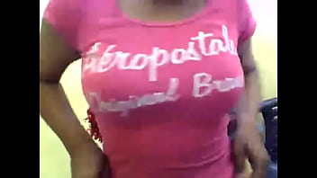 Manoseando las tetas Manoseando las tetas