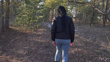 Black lynn seduced me during a trip so i could fuck her in the middle of nowhere