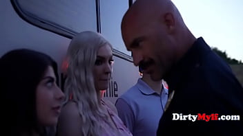 Speeding officer's lucky day with horny stepmom and stepsis kenzie taylor gal ritchie