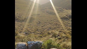 Tomando café e ganhando uma mamada deliciosa