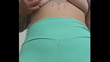 Ensinando uma mulher casada a ser puta igual eu