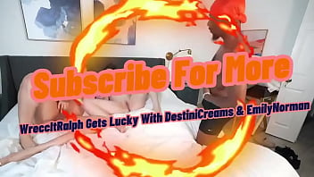 Walked in on bigtxem098 & destinicreams masturbating and they let me join the fun