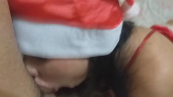 Comendo o peru de natal christmas